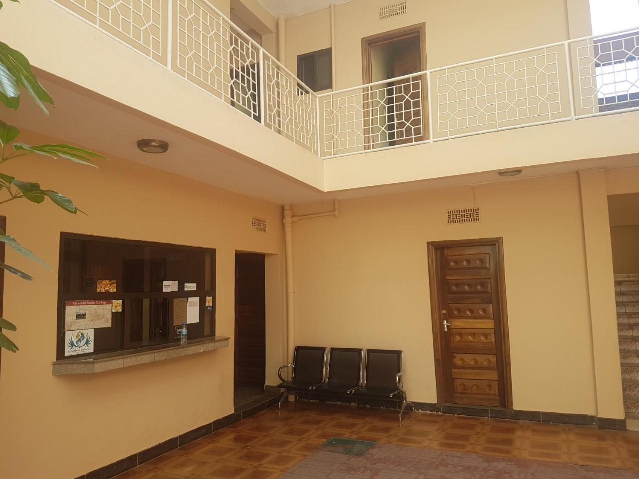 Center Inn Arusha Extérieur photo